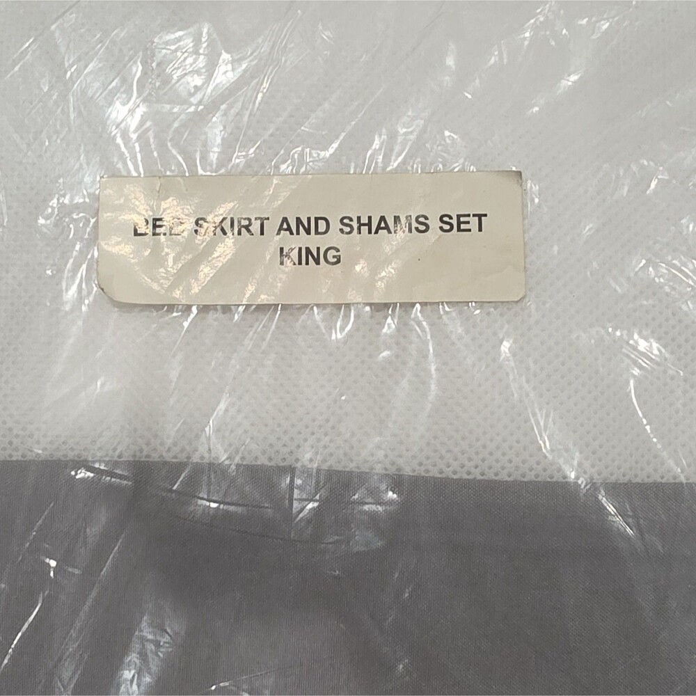 Gray/White Solid Bed Skirt and Shams Set, Adults Bedroom King Size Bedding - Picture 2 of 5